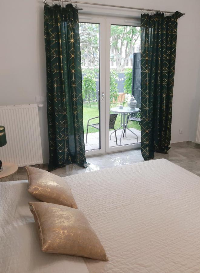 Na Grobli 20 Apartament z ogródkiem Breslavia Exterior foto